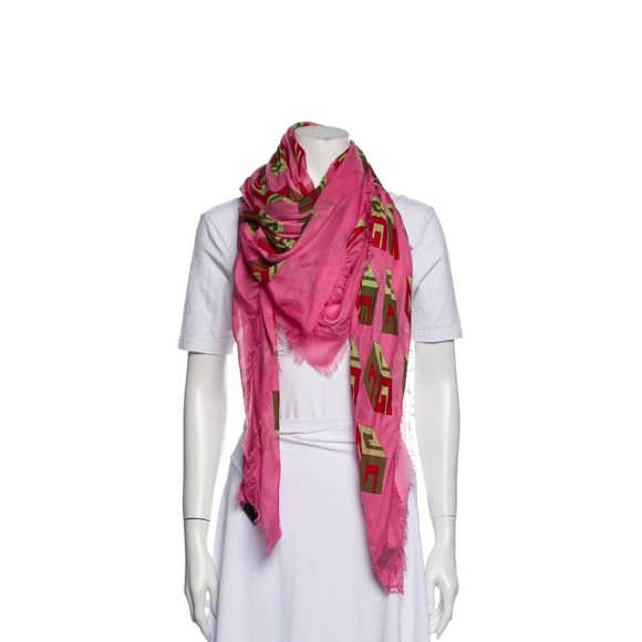 Gucci silk scarf - Picture 3 of 6